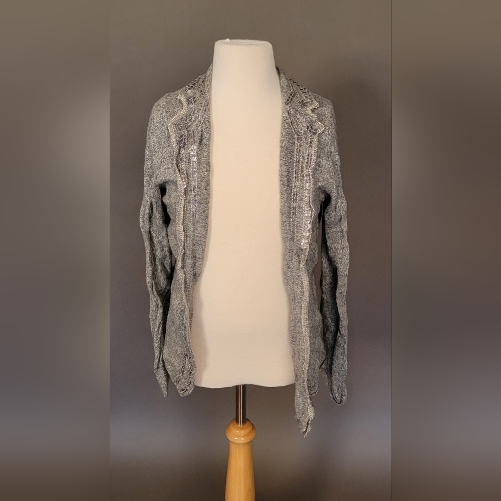 Banana Republic Grey sweater size small